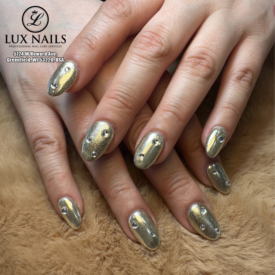 Lux Nails Greenfield, WI 53220